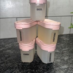 Set of 5 Vintage Pink Spice Container Set by Tupperware.  Removable labels